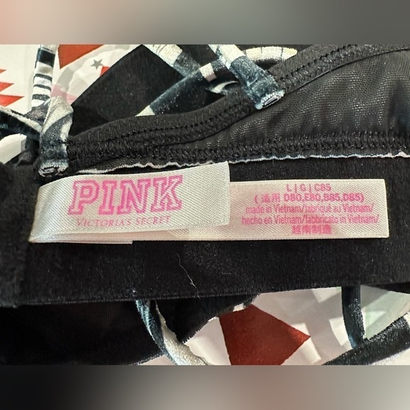 Victoria’s Secret pink brunette - Picture 3 of 5